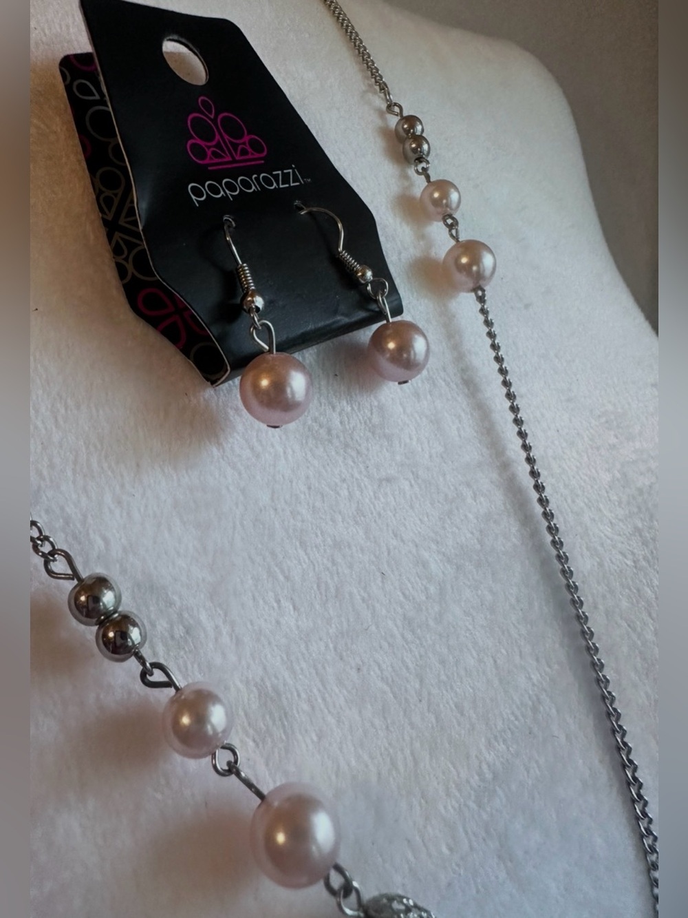 #JC37 paparazzi Pink Pearl Drop Earrings - Soft Blush Shine
